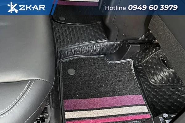 Địa chỉ cung cấp thảm lót sàn 360 độ cho xe Mercedes C250 uy tín tại TPHCM